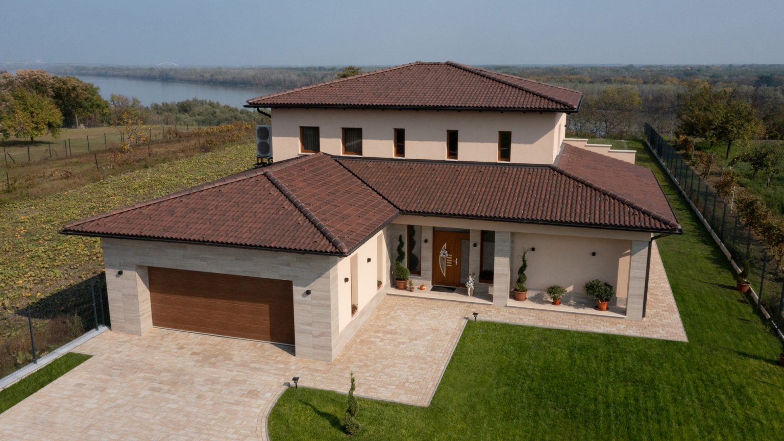 DJI_0720_r-fullHD-1536×864